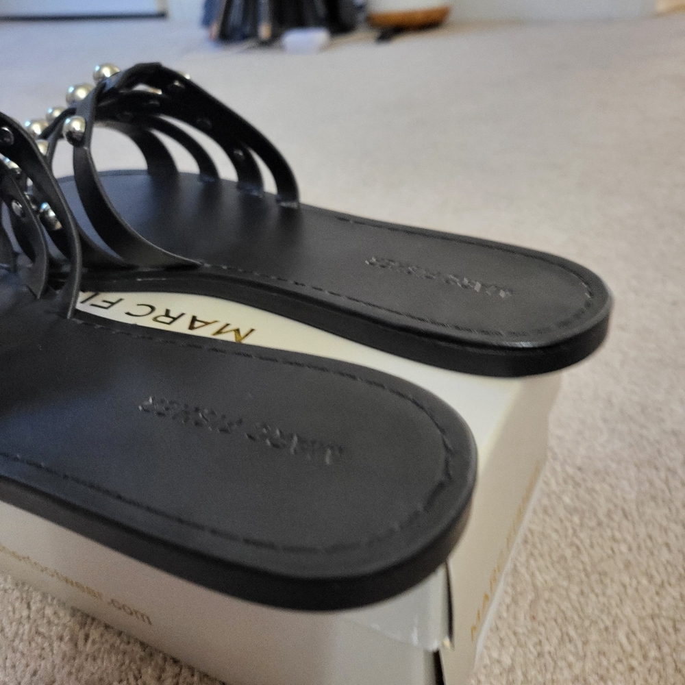 Shoes - Picture 2 of 6